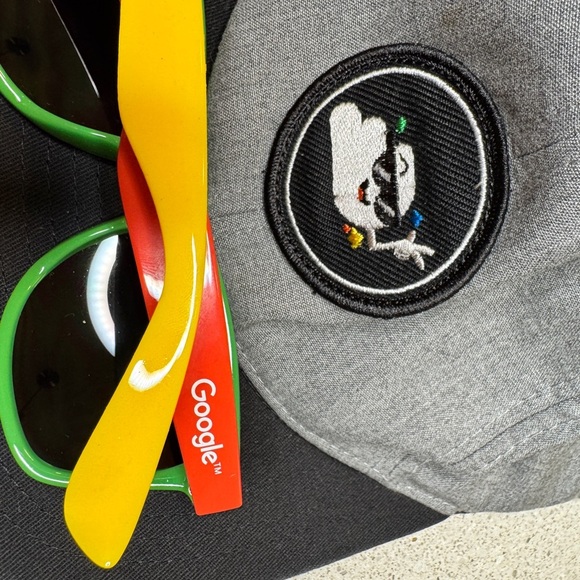 Google hat and sunglasses - Picture 3 of 5
